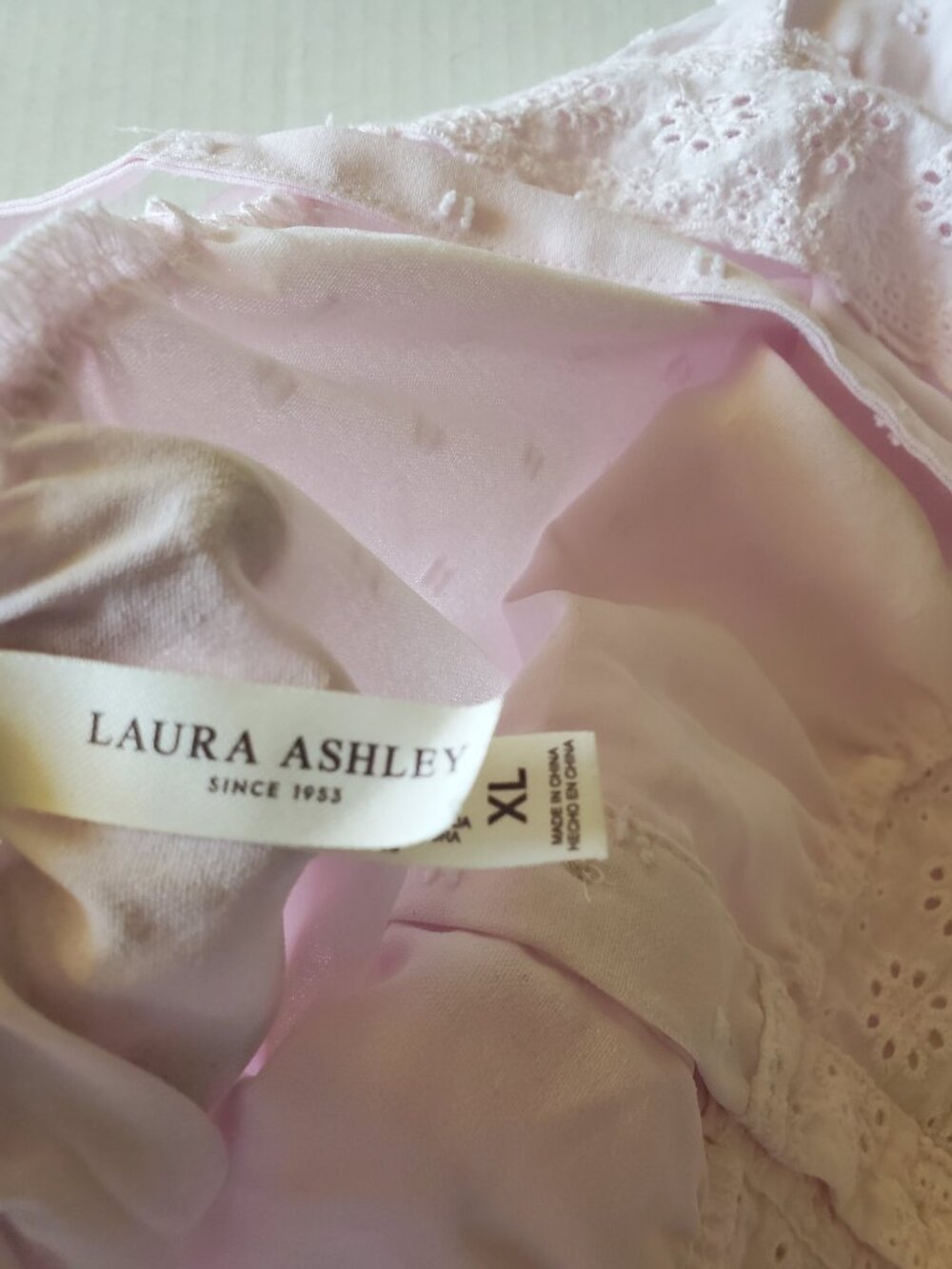 Laura Ashley Y2K Front Button Lace Eyelet Cami Top XL - Picture 11 of 15